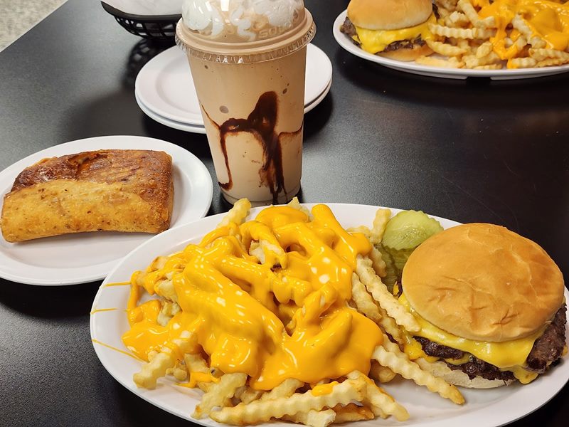 Harlo Grill food